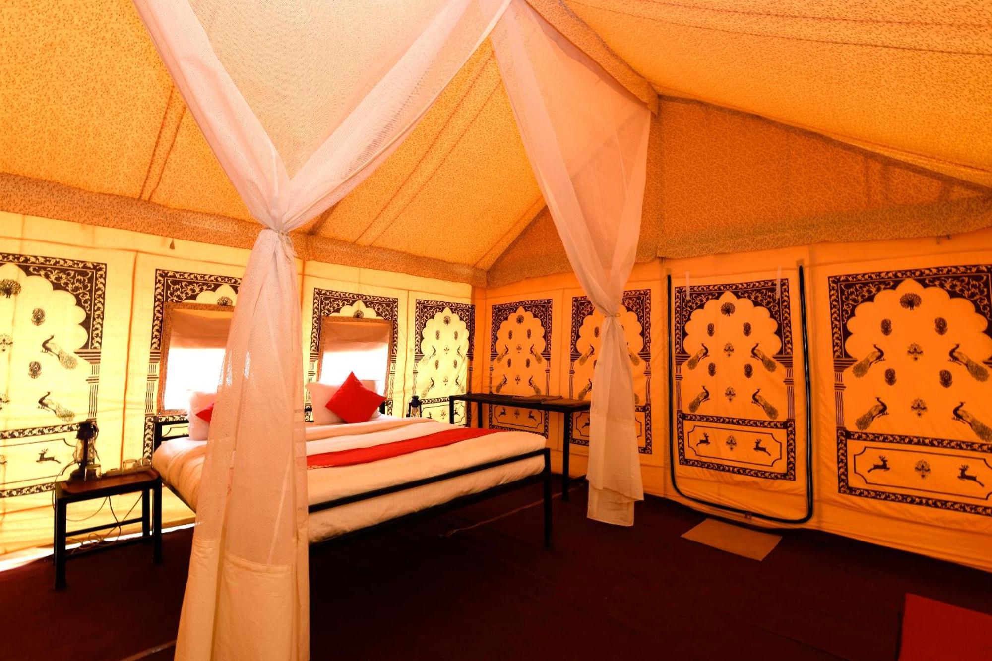 Collection O Amigo Camps Hotel Sam ภายนอก รูปภาพ